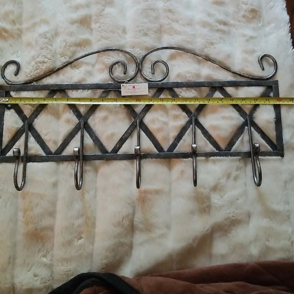 Home Interiors Metal 5 Hook Rack